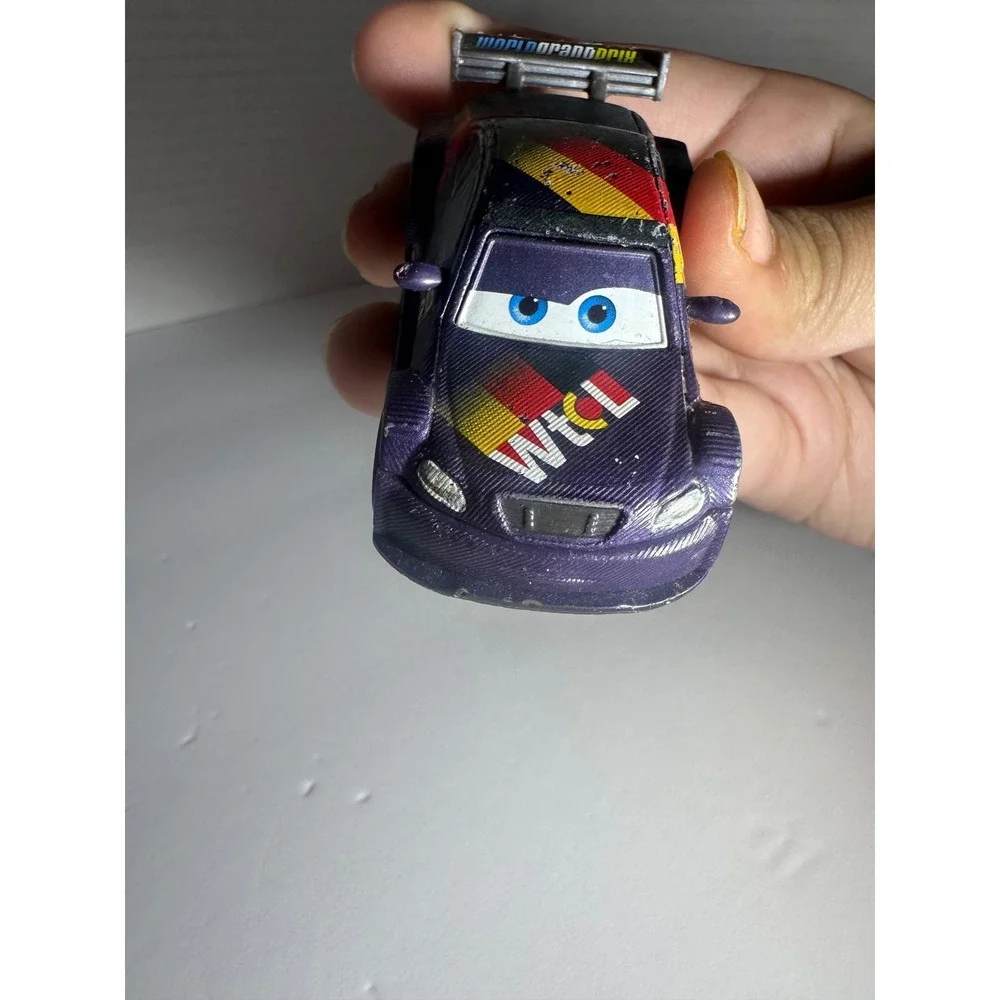 Disney Pixar Cars Max Schnell World Grand Prix Mattel Diecast Purple Car